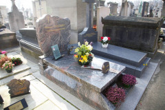 tombe classique simple