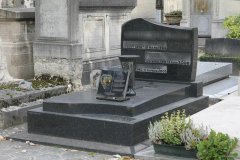 pierre-tombale-classique