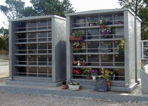 Columbariums et espaces cinéraires